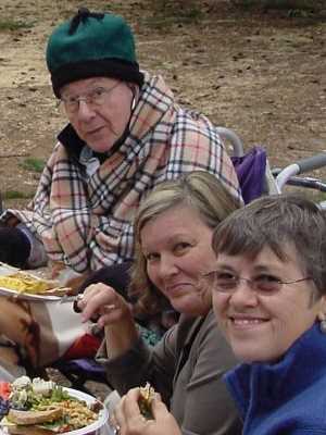 Frank Moss, daughter Jeane Patricia, daughter Janice Ruth, daughter Joan Elizabeth